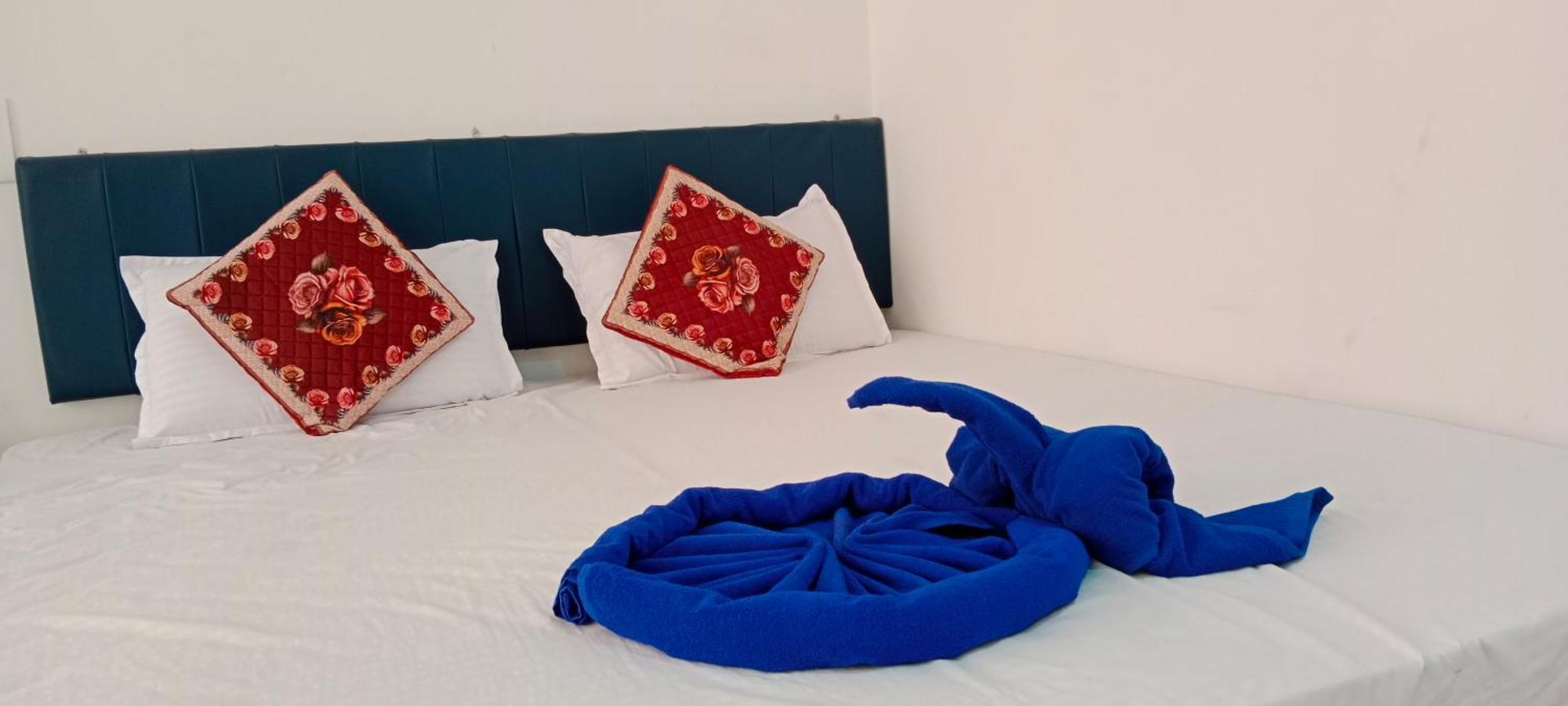 Hotel Aaradhya Udaipur Exterior photo